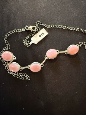 Pink conch choker. Handmade. 925 sterling